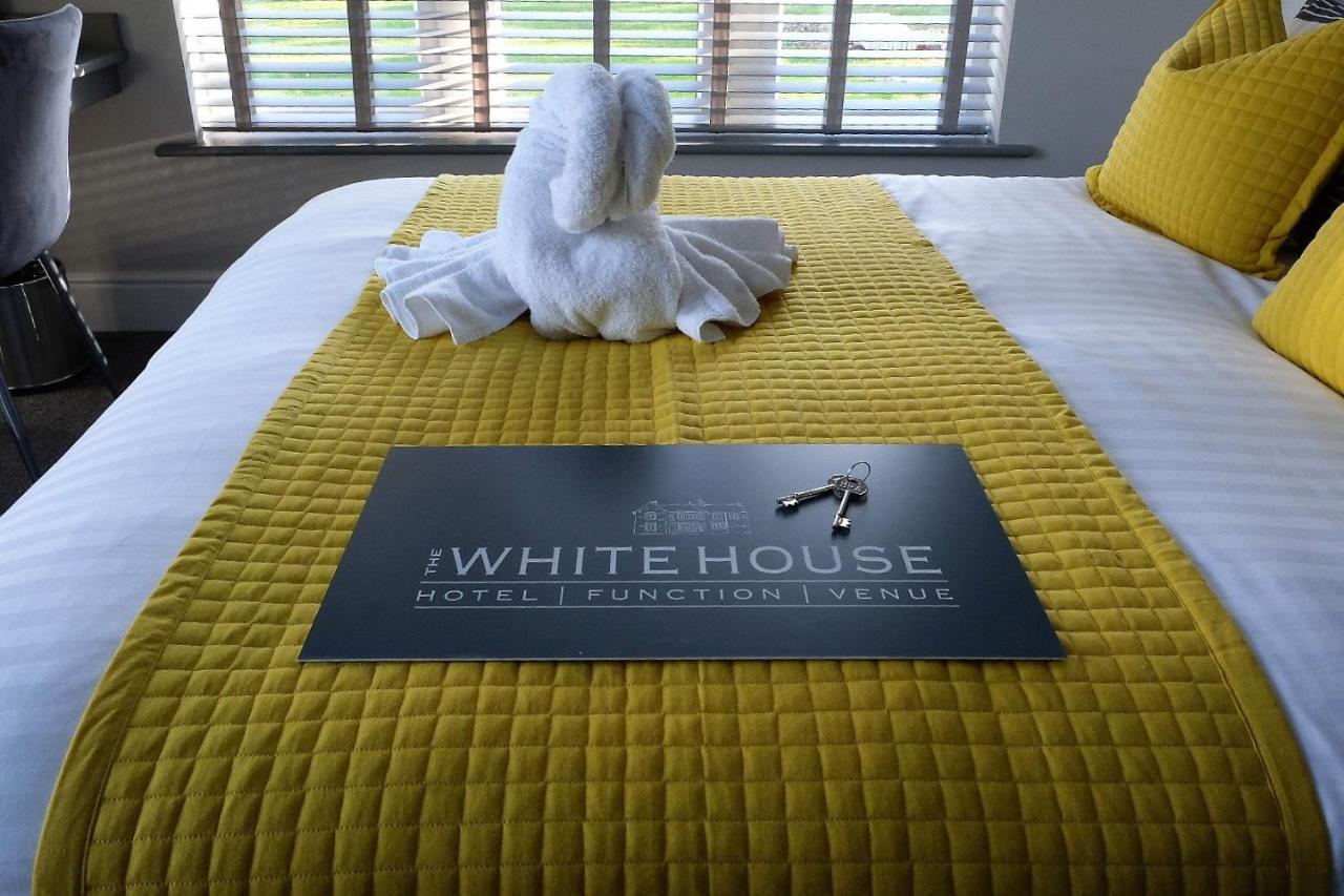 The Whitehouse Peterlee Hotel Exterior photo