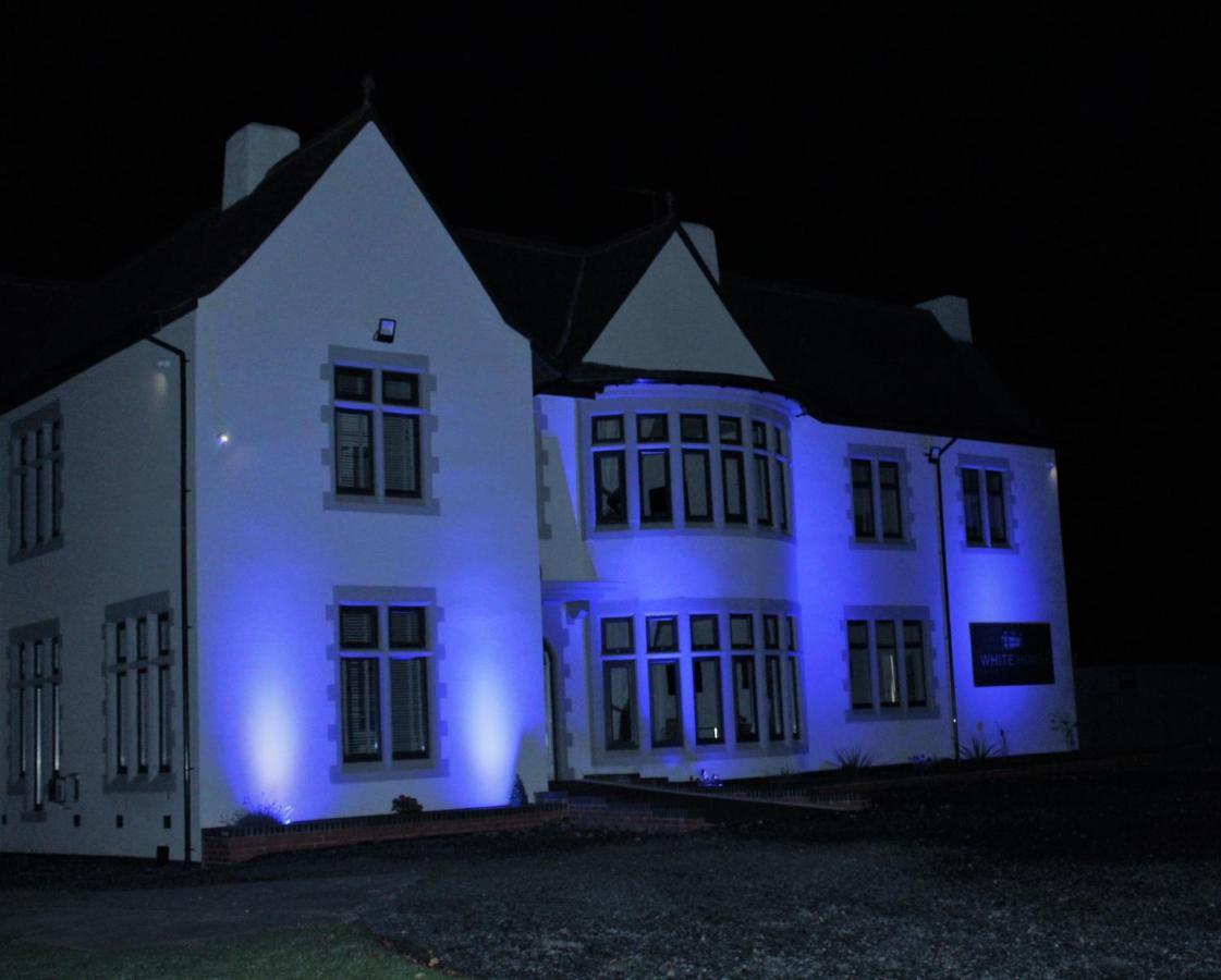 The Whitehouse Peterlee Hotel Exterior photo